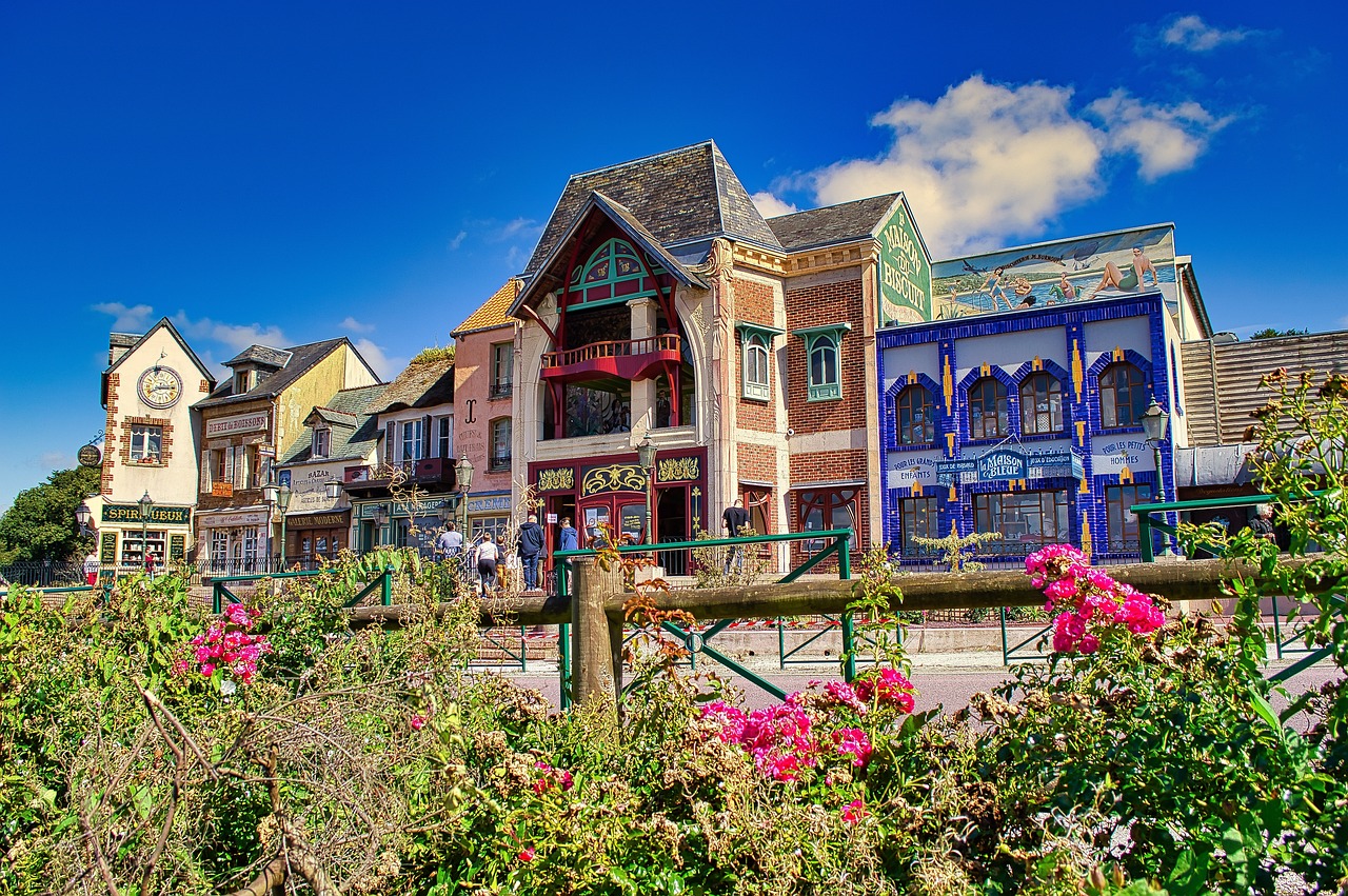 buildings-6687684_1280.jpg